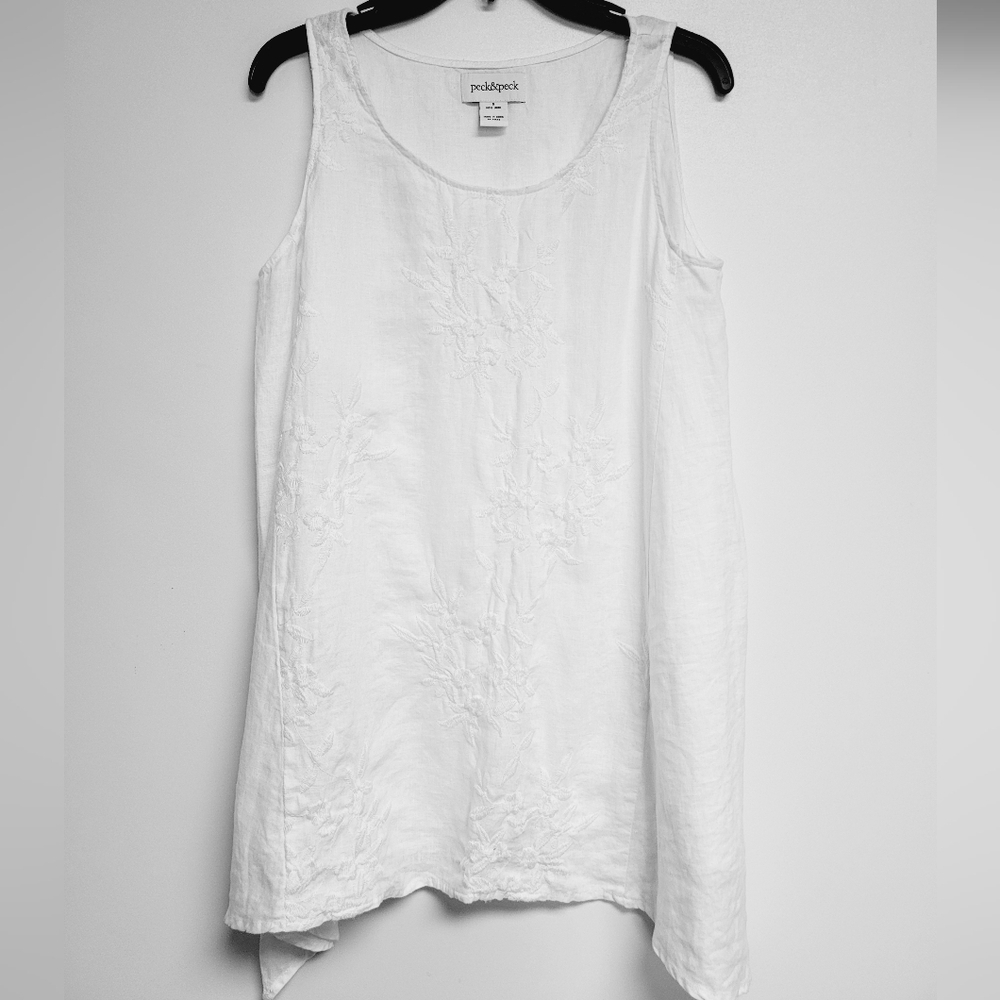 Peck & Peck White Embroidered Linen Tank Top